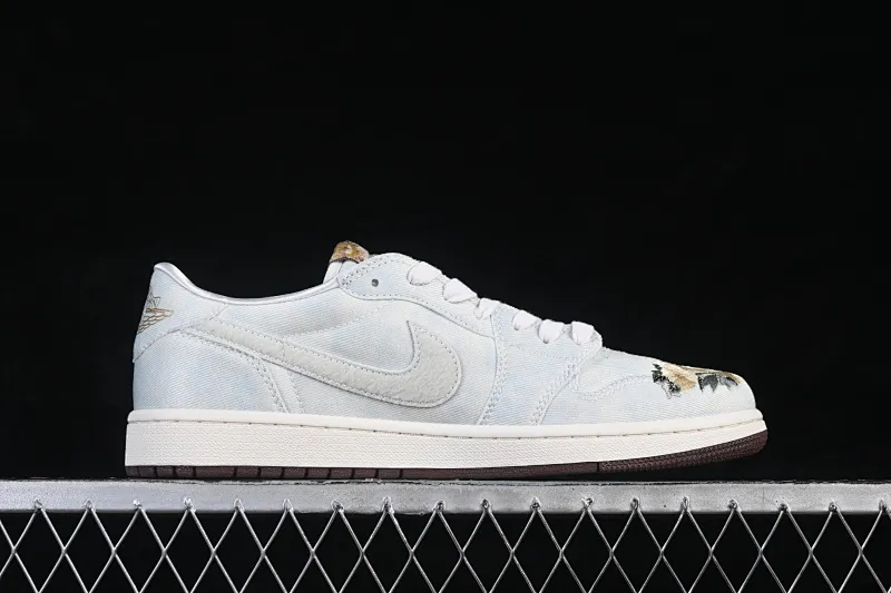All categories Air Jordan Jordan series basketball shoes Air Jordan 1 Low Air Jordan 1 Low AJ1 Joe 1 Su embroidery low-top cultural basketball shoes IQ1109-011